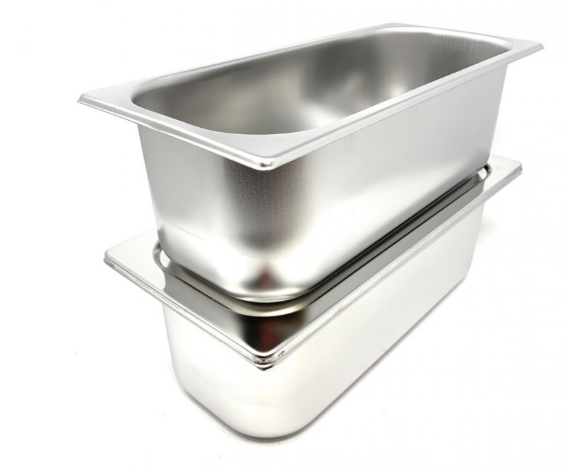 https://www.italiagroup.net/open2b/var/products/238/71/0-49c6223f-800-VGCOP3616-Stainless-steel-lid-for-ice-cream-tray-dim.-360X165mm.jpg