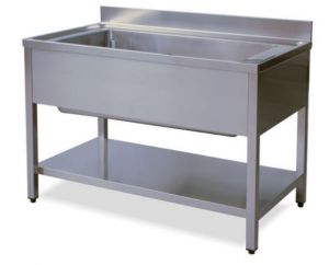 LT1146 Wash legs with stainless steel shelf